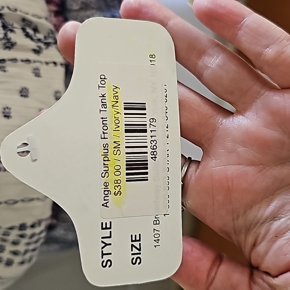 NWT Angie Boho style crop top size Small - Picture 7 of 8